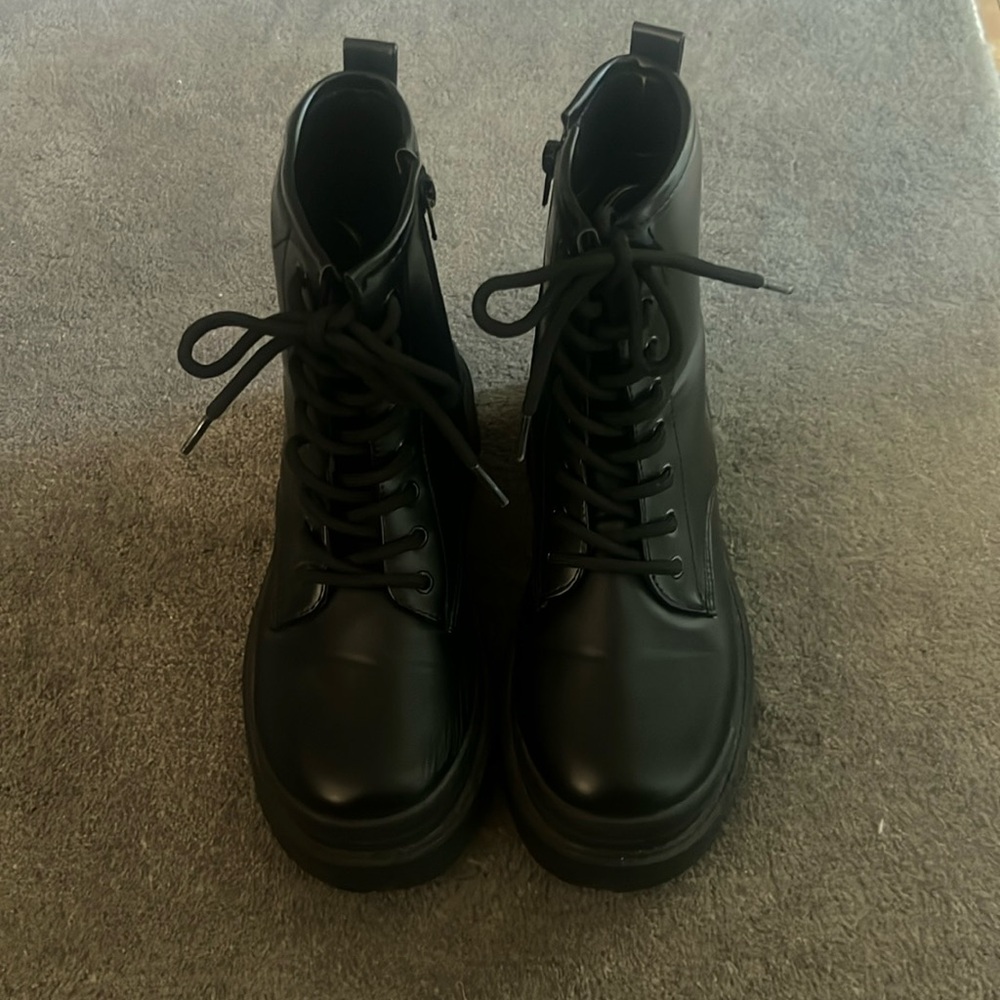 Black boots
